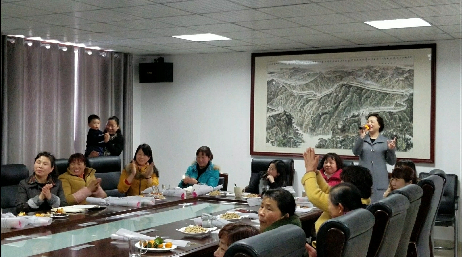 中晶公司举办2018年度妇女节活动。